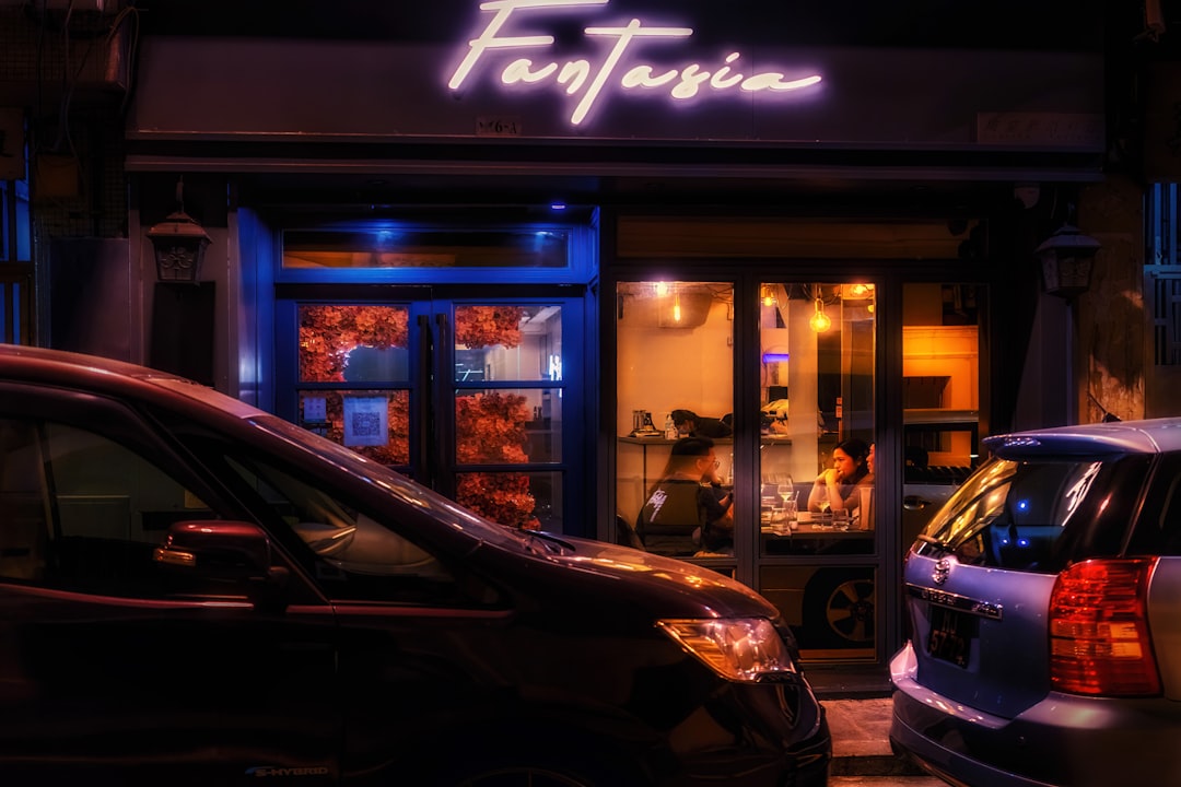 découvrez les meilleurs restaurants familiaux où petits et grands peuvent savourer des plats délicieux dans une ambiance conviviale. idéal pour des repas en famille, ces établissements offrent des menus variés et des activités pour divertir les enfants.