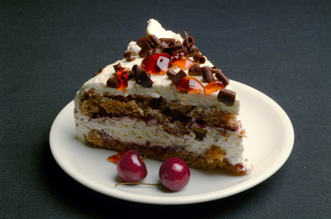 découvrez une délicieuse sélection de desserts qui émerveilleront vos papilles. que ce soit des gâteaux moelleux, des crèmes onctueuses ou des douceurs fruitées, laissez-vous séduire par des recettes variées et faciles à réaliser pour chaque occasion. apportez une touche sucrée à vos repas avec nos idées gourmandes !