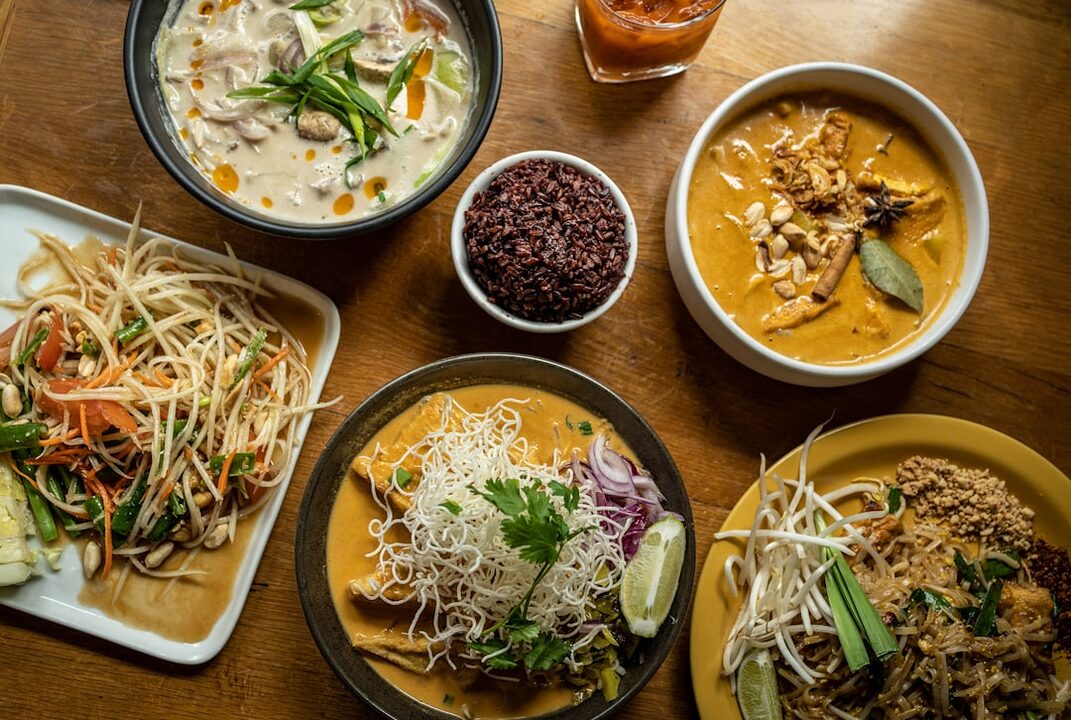 découvrez une sélection des meilleurs restaurants vegan où savourer des plats délicieux et innovants, tout en respectant vos valeurs alimentaires. explorez des options saines et gourmandes dans une ambiance chaleureuse et accueillante.